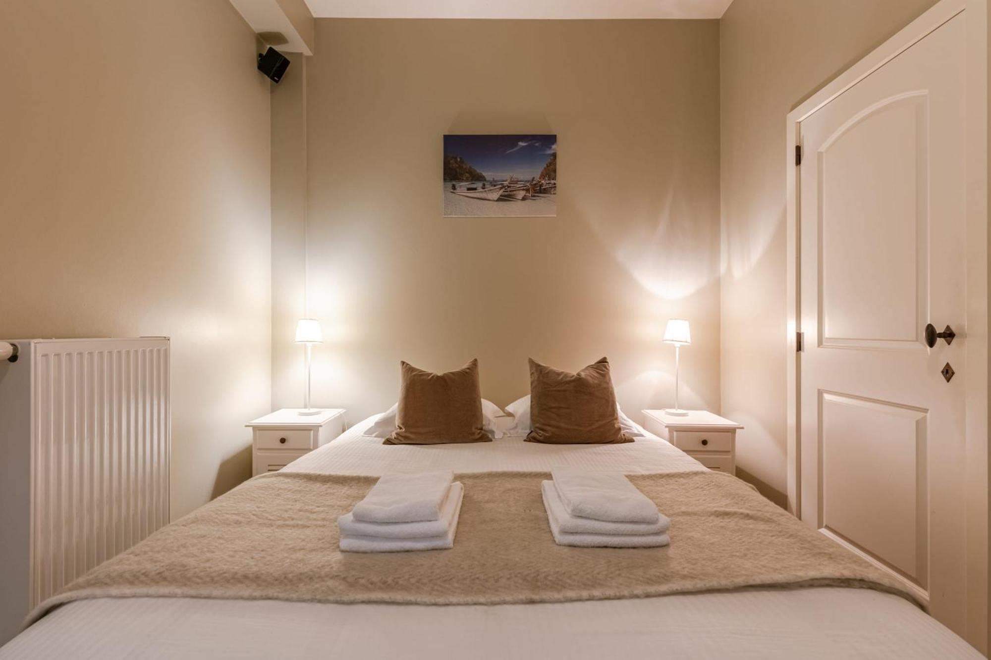 Huswell - Spacious Near The In Appartement